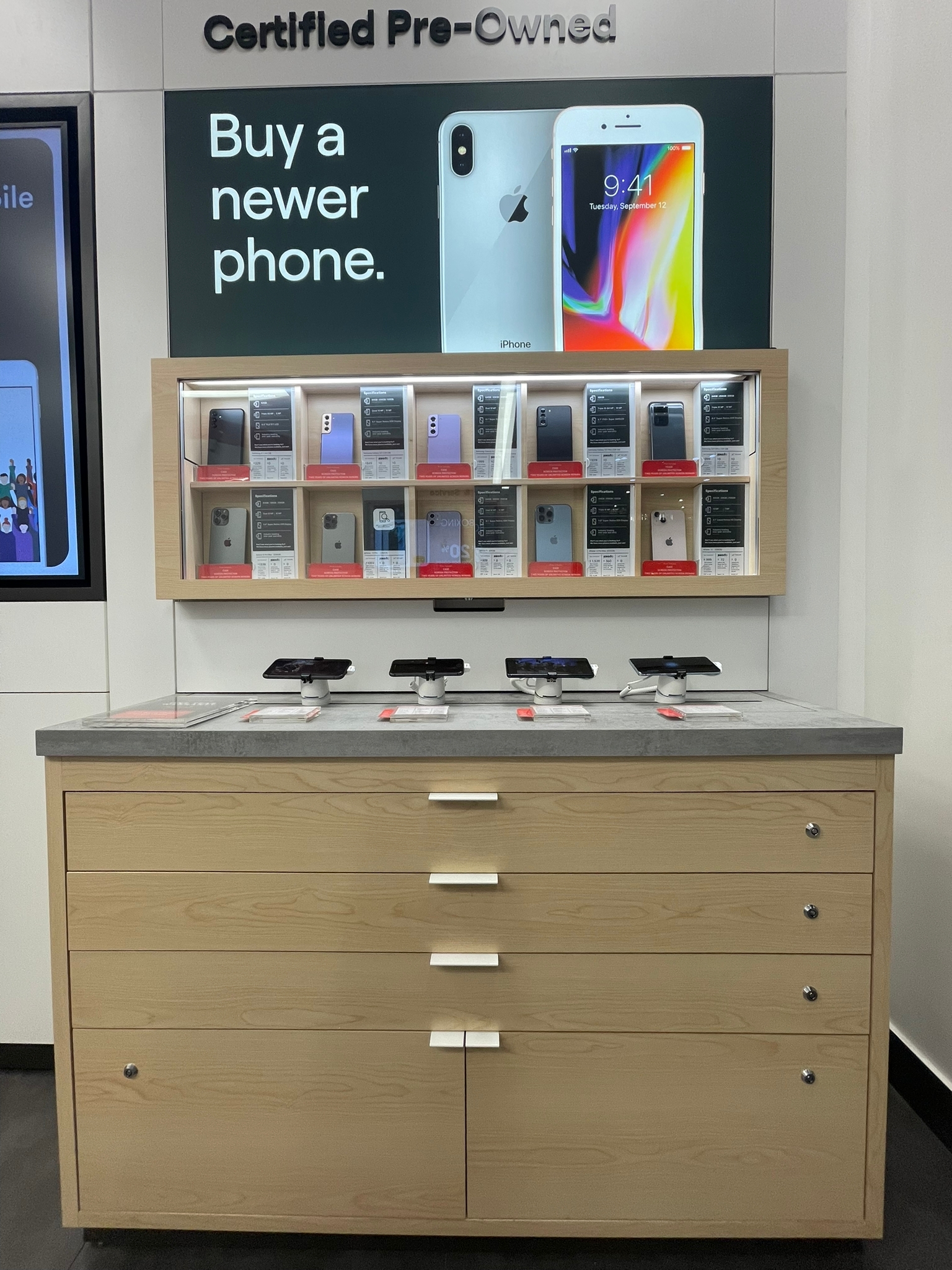 Image of phone display in store.